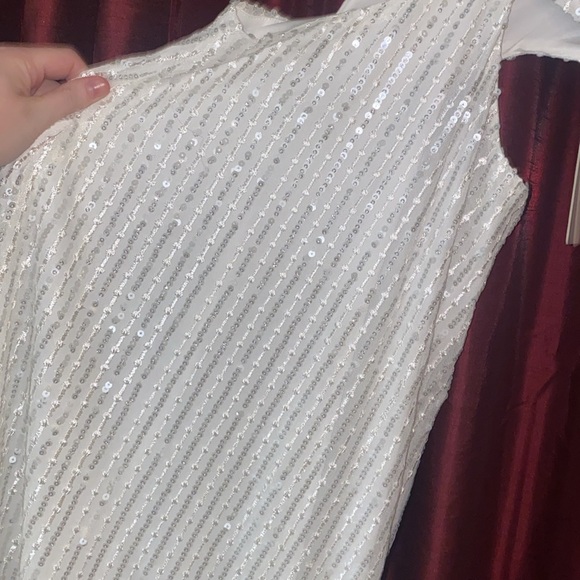 Beautiful sequin Christmas dress. Pictures give it no justice same day delivery - Picture 7 of 13